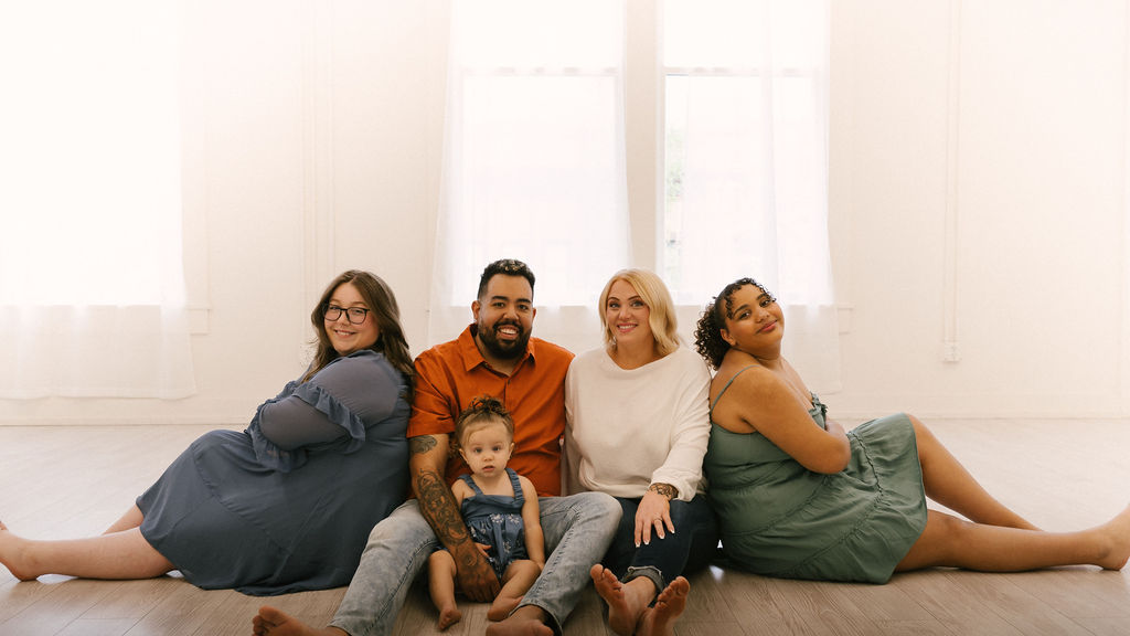 Chris and Kellie Haley with their family